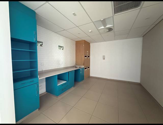 809M² OFFICE TO LET IN ROSEBANK